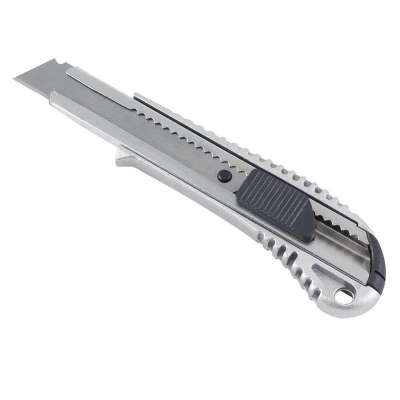 Нож 18 мм, металлический корпус "Aluminium-auto" (РемоКолор, 19-0-313)